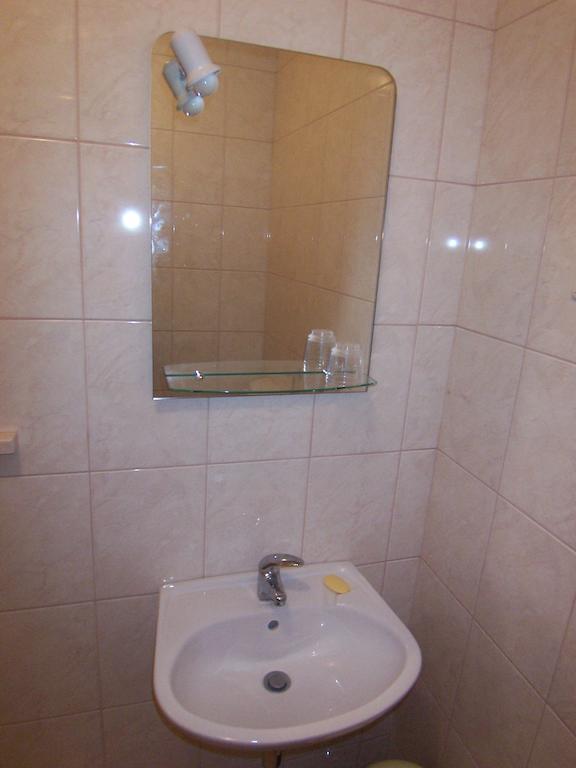 Apartments Croatia Brac Supetar Zewnętrze zdjęcie