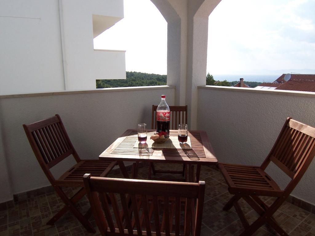 Apartments Croatia Brac Supetar Zewnętrze zdjęcie