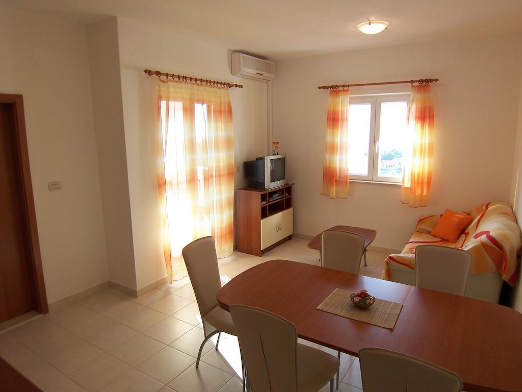 Apartments Croatia Brac Supetar Zewnętrze zdjęcie
